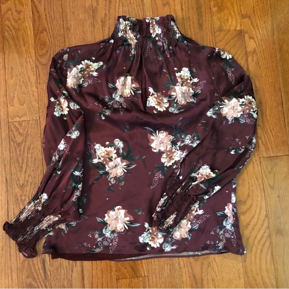 INTERMIX Floral High-Neck Blouse in Burgundy and Cream 💟